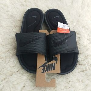 nike foam slides